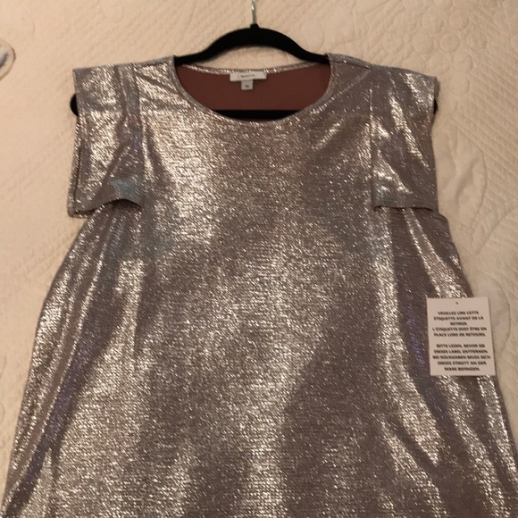 Stella & Dot Tops - Stella and Dot stunning top with tags